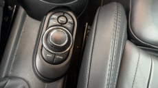 MINI Hatchback 1.5 Cooper Exclusive Premium 3dr Auto Petrol Hatchback